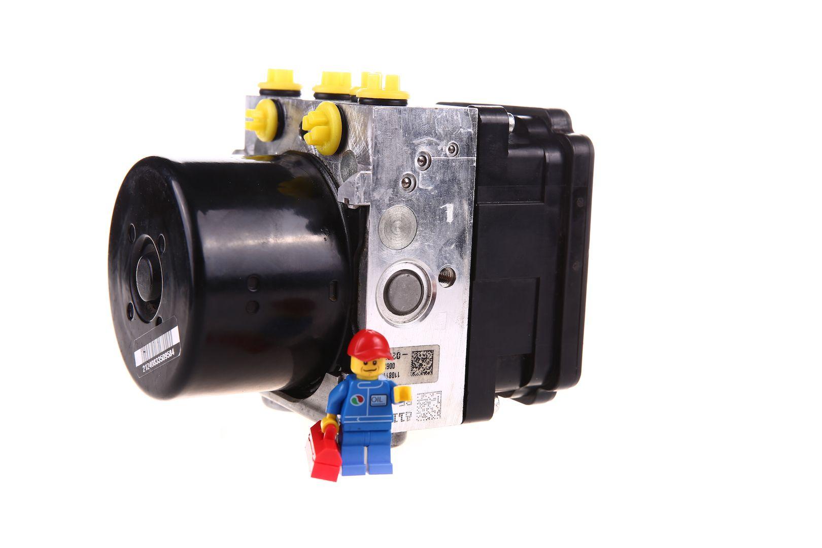 POMPA ABS MAZDA 3 8V612C405AF ATE 10096101113 10021204244